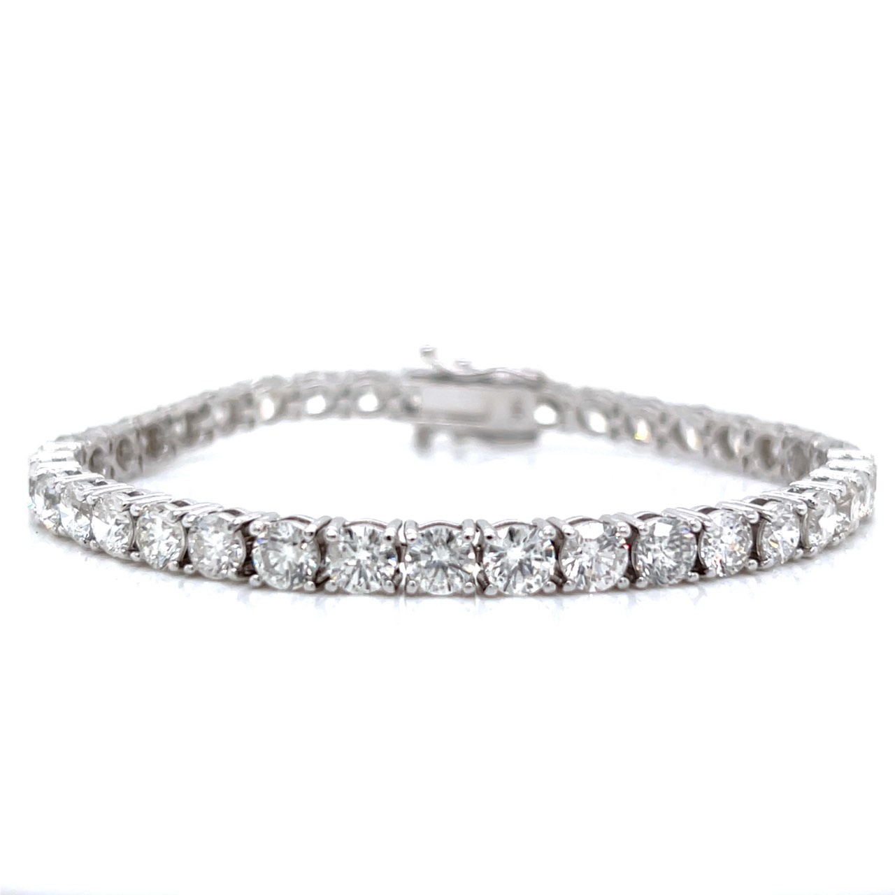 14K White Gold 13.74 Ct. Diamond Tennis Bracelet