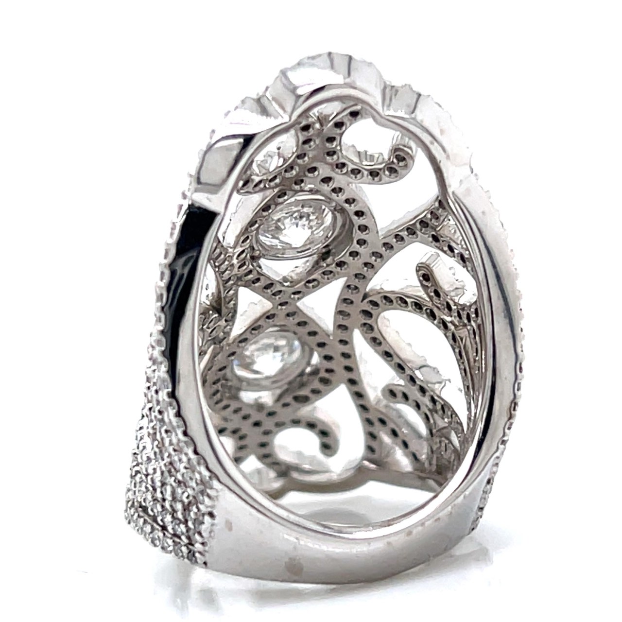 18K White Gold 6.40 Ct. Diamond Ring - Image 3