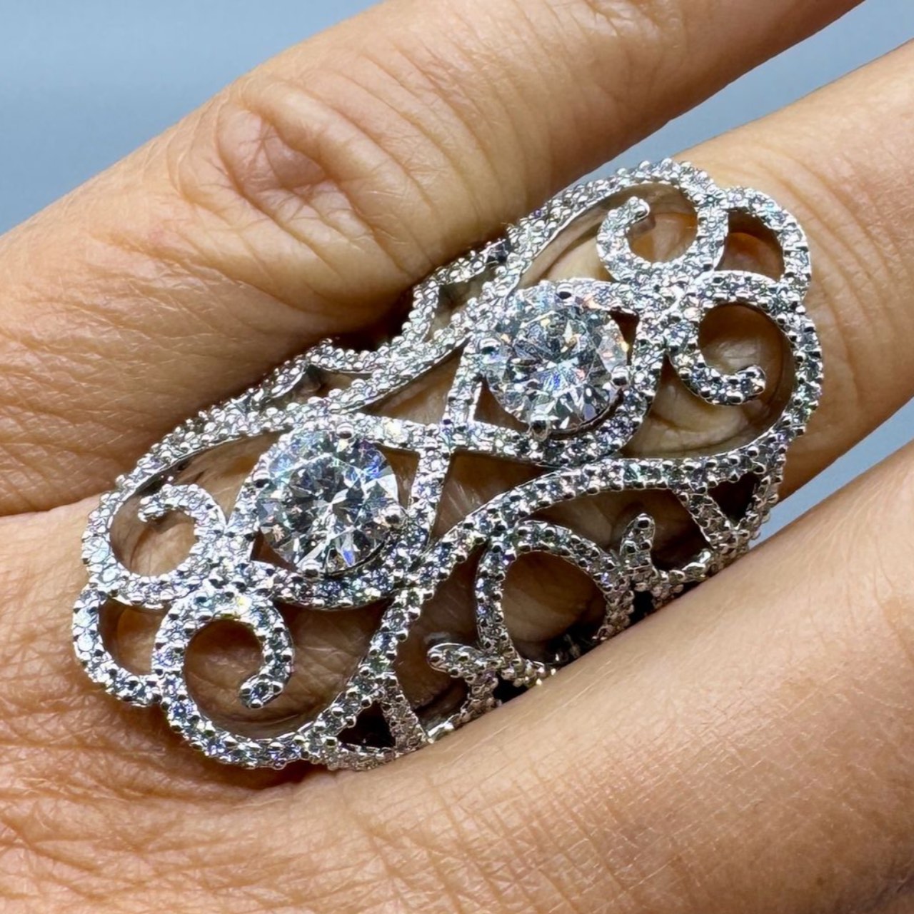 18K White Gold 6.40 Ct. Diamond Ring - Image 4