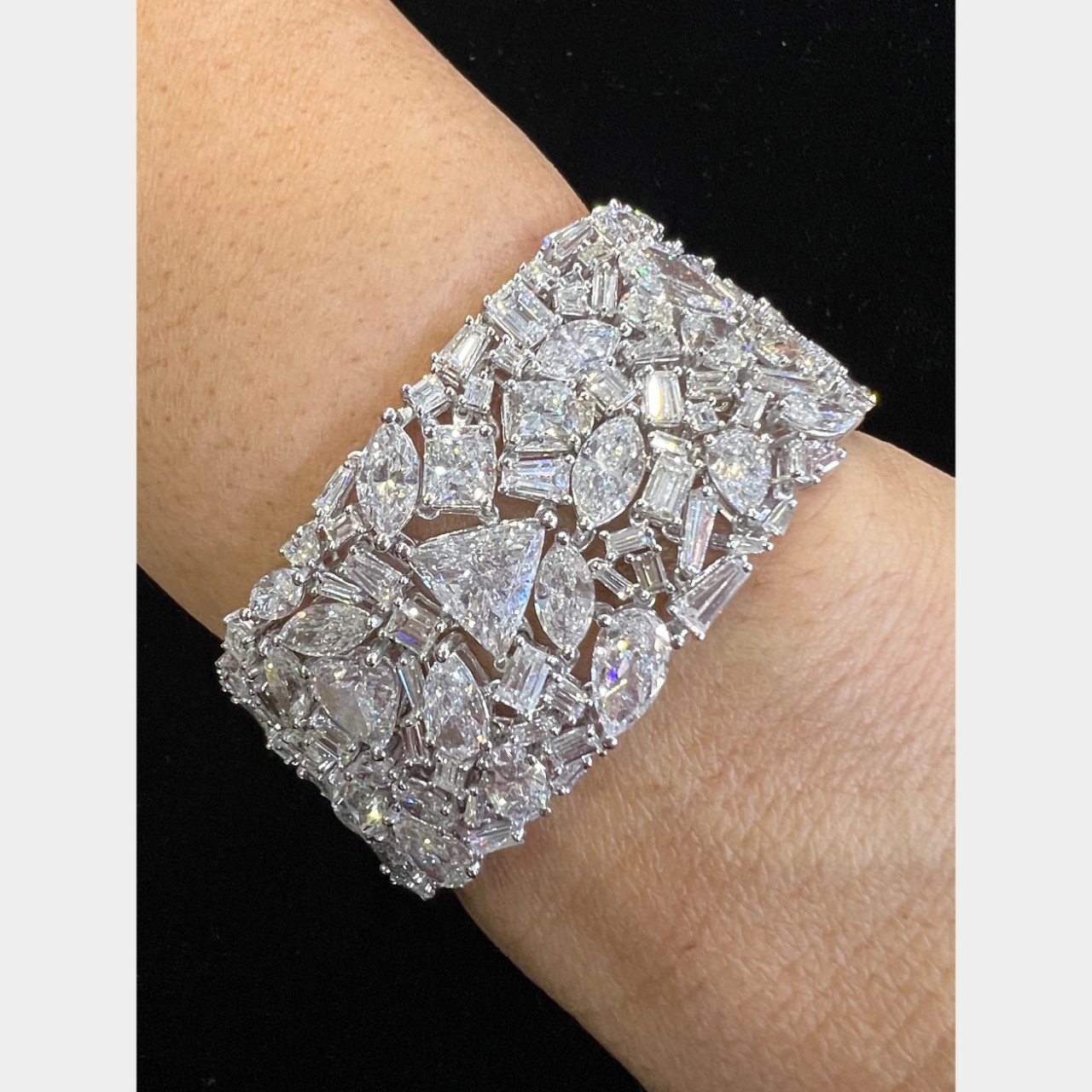 Platinum 88.25 Ct. GIA & EGL Certified Diamond Bracelet