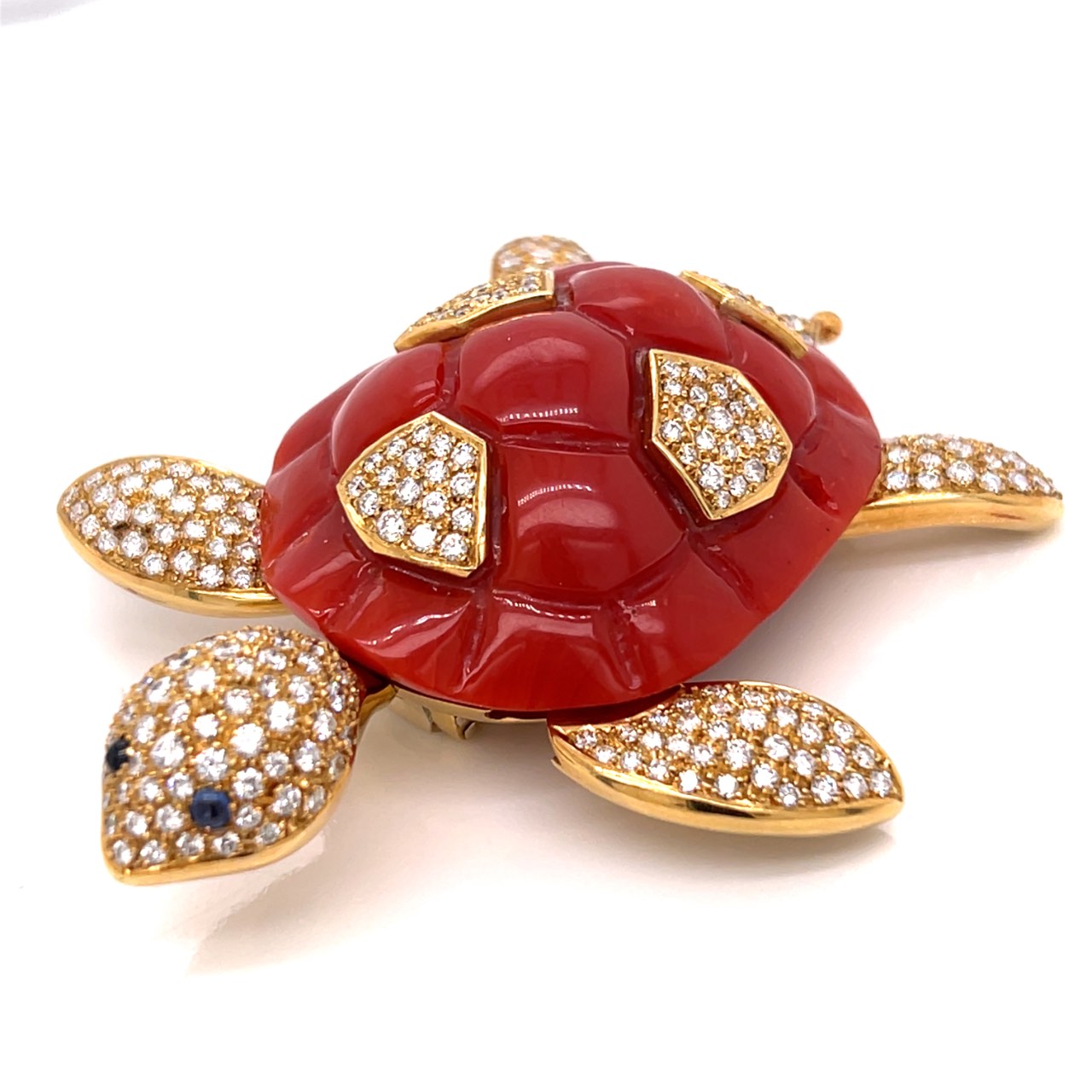 NARDI 18K Yellow Gold GGTL Certified Coral & Diamond Turtle Brooch