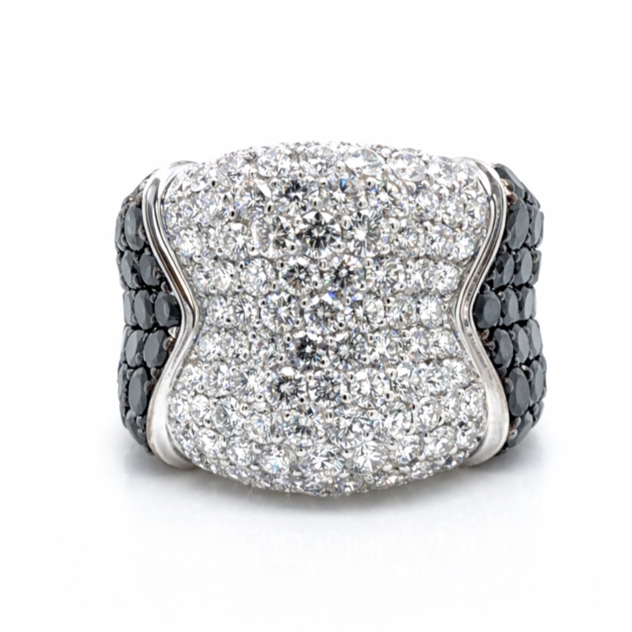 DE GRISOGNO 18K White Gold Black & White Diamond Ring