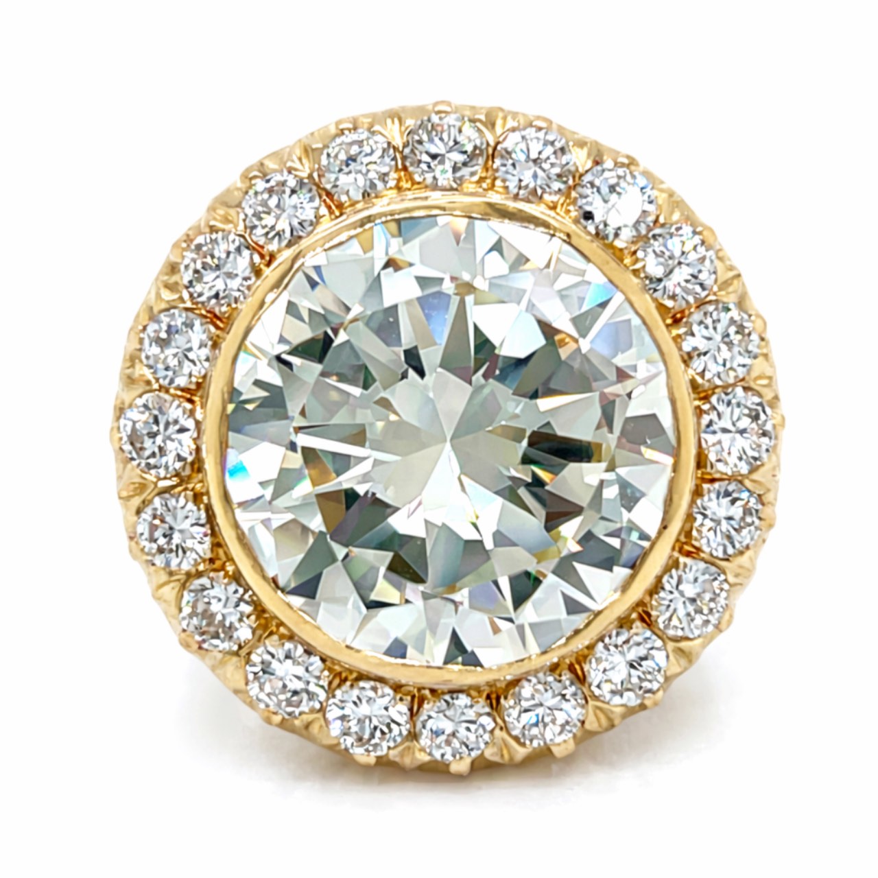 18K Yellow Gold GIA Certified 10.01 Ct. Diamond Ring 18K Yellow Gold GIA Certified 10.01 Ct. Diamond Ring