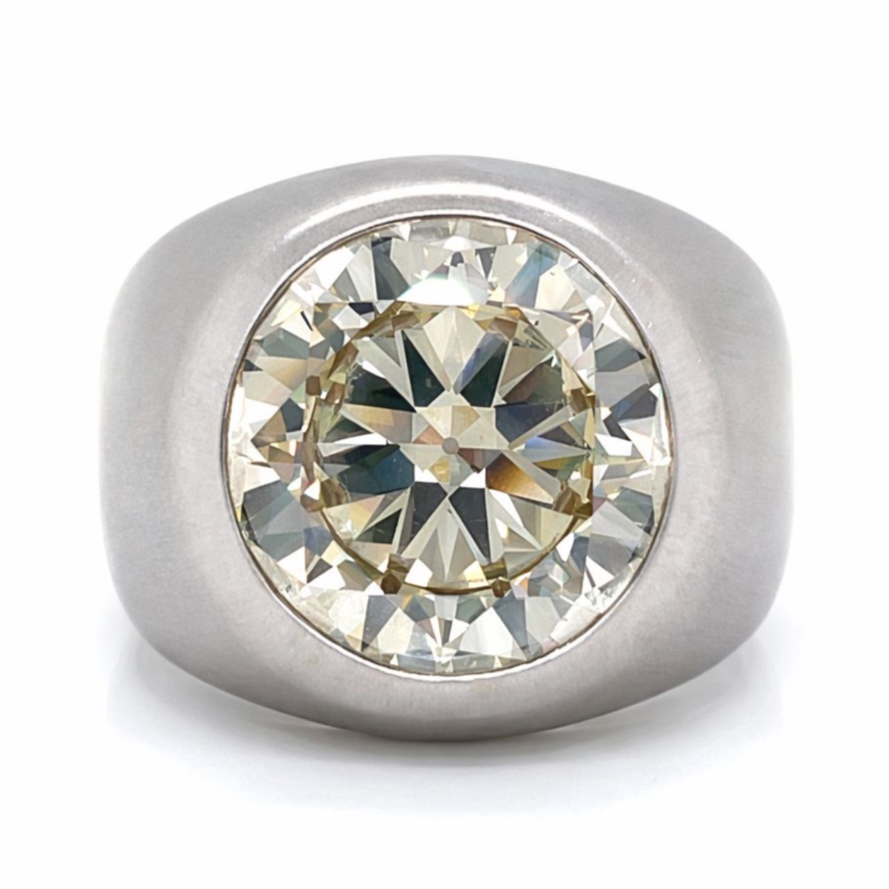 18K White Gold 12.51 Ct. Diamond Ring