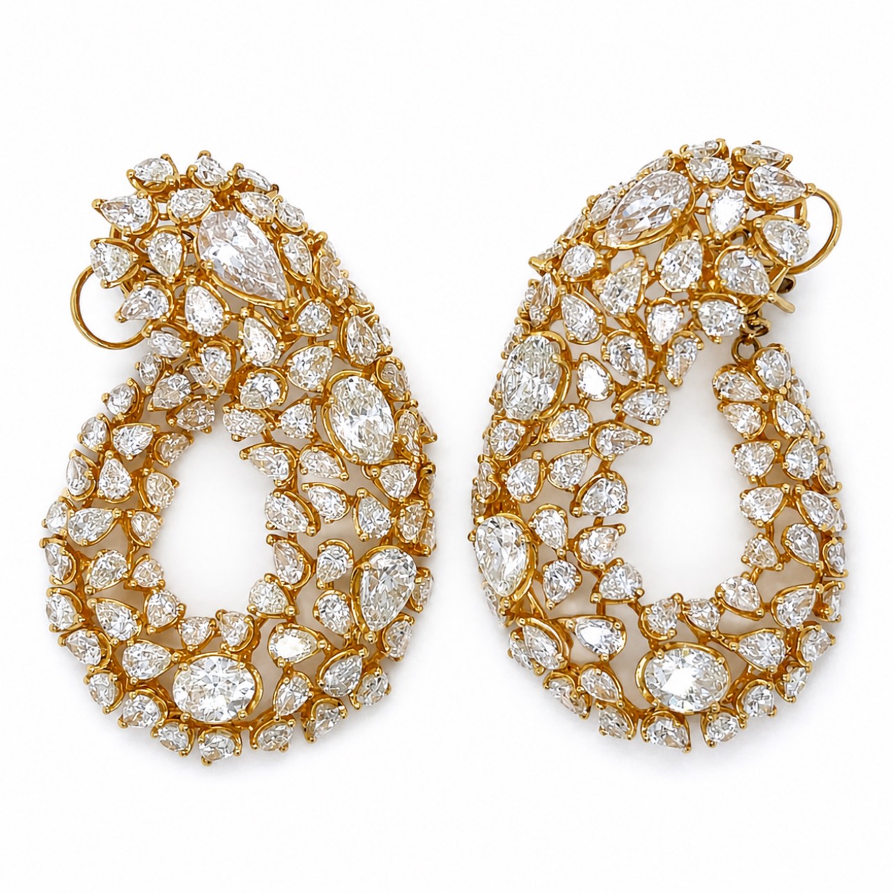 18K Yellow Gold 41.00 Ct. Diamond Earrings