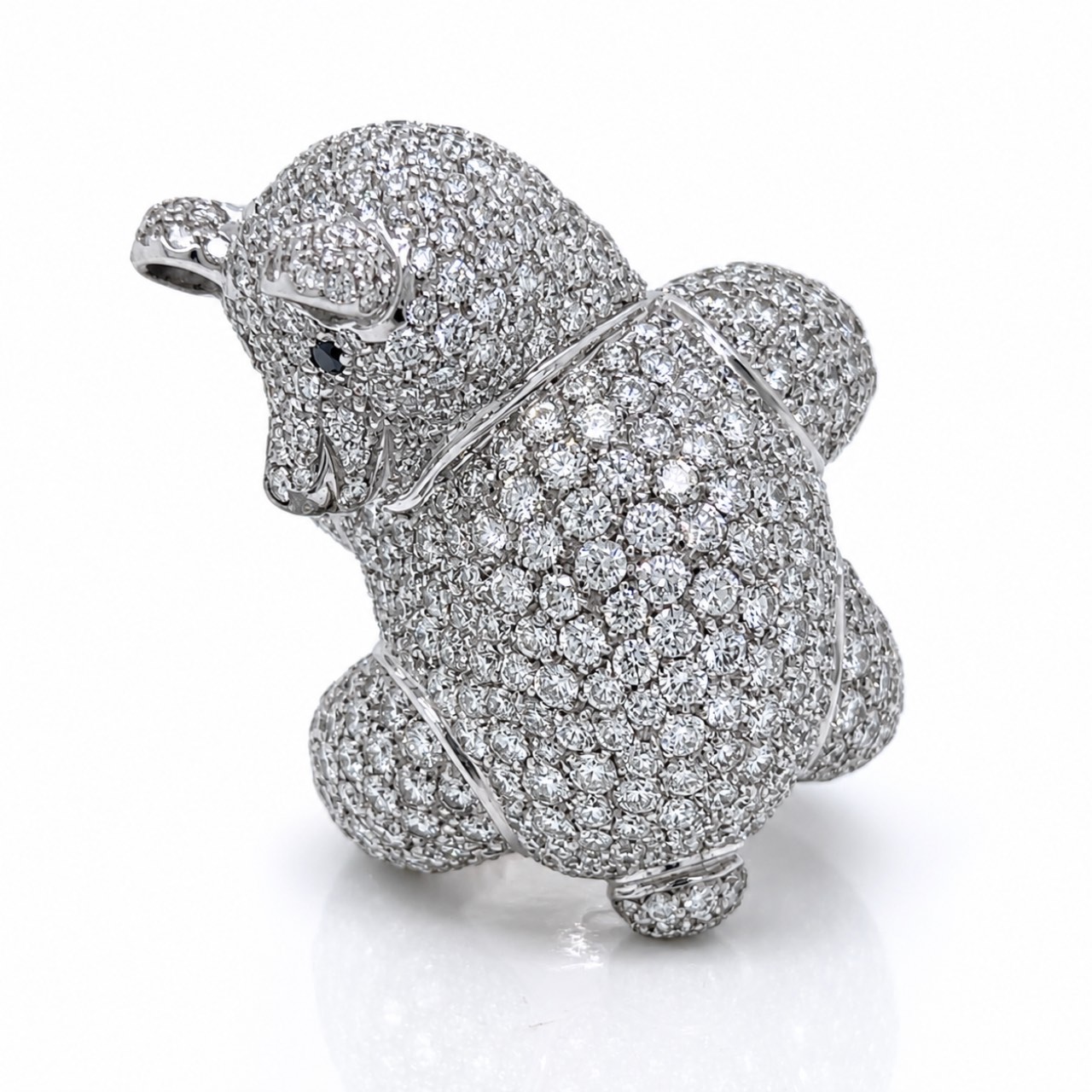 18K White Gold 16.00 Ct. Diamond Bear Ring
